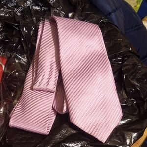 aCB1/Vietnam New 100% pink and white striped tie